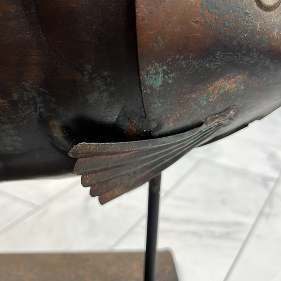 Vintage humuhumunukunukuapuaa Hawaiian State Fish Brass Stand - Picture 6 of 12